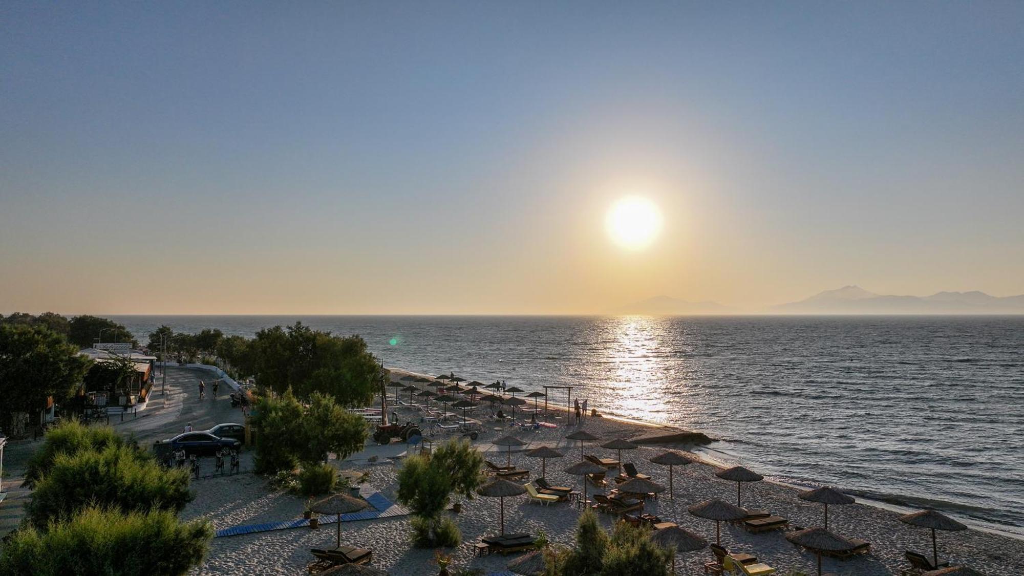 Seaside Marmari Hotel Buitenkant foto